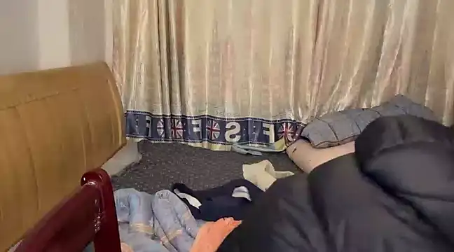 Snapshot of xiaottt1918 chatting on January 12, 2025, 10:23 am xiaottt1918 online show from January 12, 2025, 10:23 am