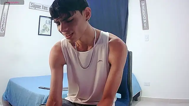 harrytomson 1 online show from October 21, 2025, 12:11 am