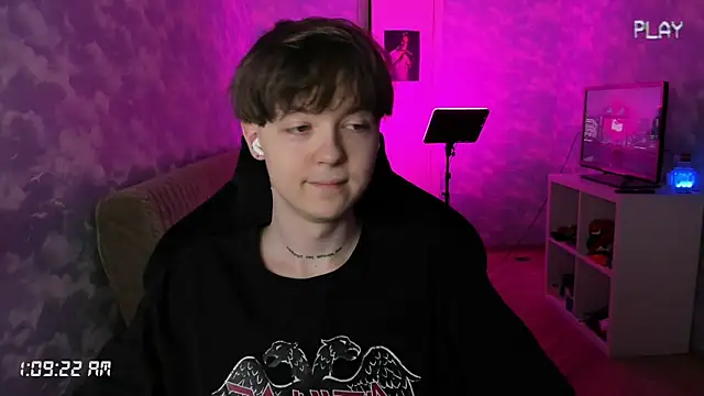 charonbaby1 online show from October 26, 2025, 10:10 pm