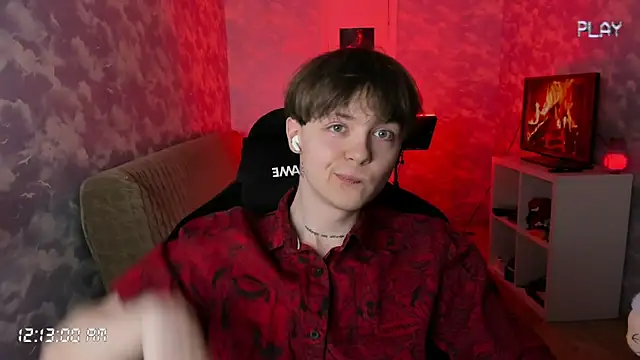 charonbaby1 online show from October 21, 2025, 9:14 pm