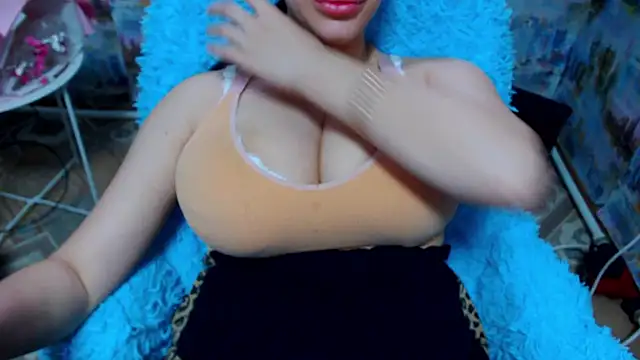 Snapshot of lovelyseu chatting on November 28, 2025, 6:57 am lovelyseu online show from November 28, 2025, 6:57 am