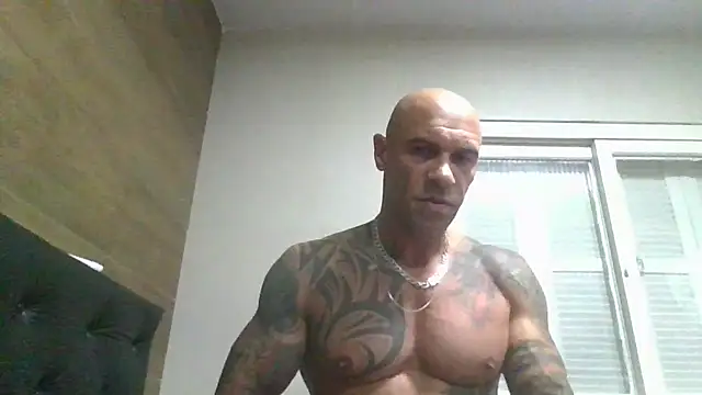 Arc8njoblack online show from April 6, 2026, 3:35 am