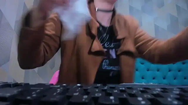 AnnieSoul online show from November 6, 2025, 2:32 pm