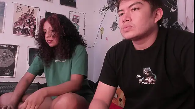 hothoneychile online show from November 4, 2025, 2:37 am