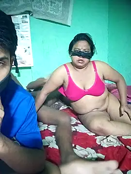 Group Of Lust online show from May 1, 2026, 5:51 pm