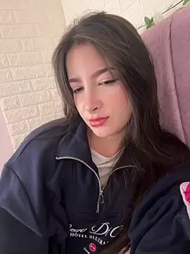 annaharper- online show from January 10, 2025, 10:25 pm