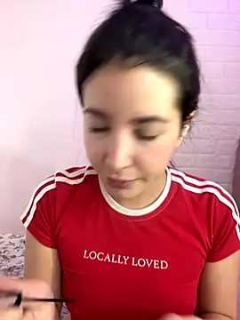 annaharper- online show from September 10, 2025, 4:22 am