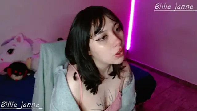 Billie janne  online show from March 6, 2026, 2:17 am