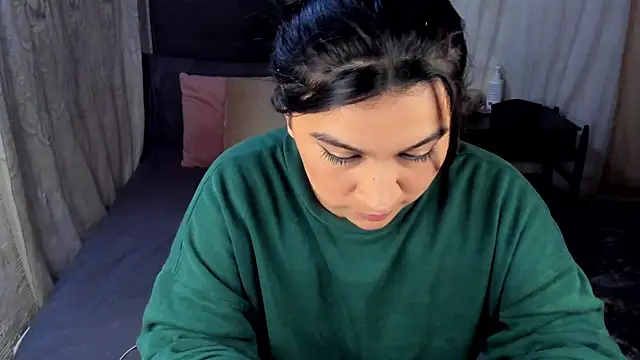 Judychase2 online show from February 13, 2025, 5:54 pm