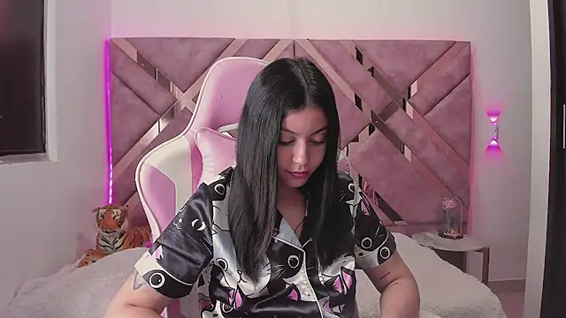saori 9b online show from August 4, 2026, 7:29 pm