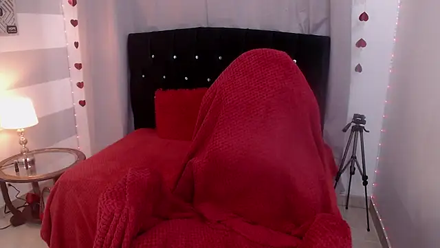 Afrodita sg online show from February 14, 2026, 2:06 pm