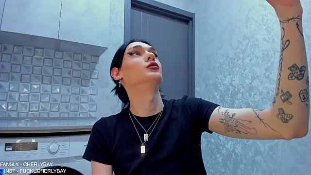 CHERLYBAY online show from December 22, 2025, 9:15 pm