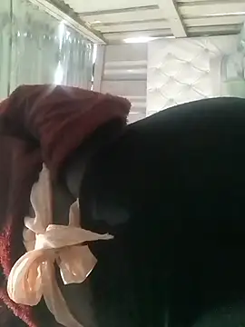 ZIPORA07 online show from September 25, 2025, 11:38 am