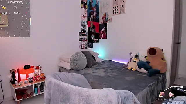 angel bless19 online show from December 3, 2025, 8:52 pm