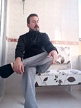 Karizmatikman online show from April 13, 2026, 4:22 pm