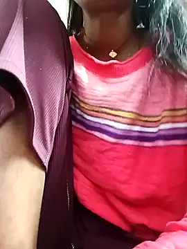 Snapshot of Cutpayal chatting on December 21, 2024, 7:35 am Cutpayal online show from December 21, 2024, 7:35 am