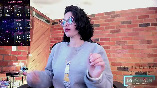 paulinabarnett- online show from December 2, 2025, 4:47 am