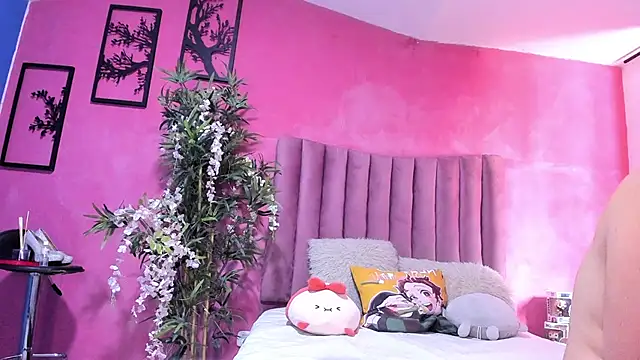 JustiinJazmin online show from January 10, 2026, 6:25 pm