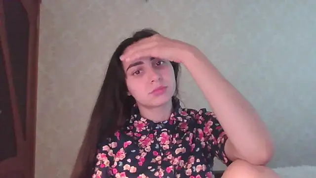 Snapshot of Kashtanka_ chatting on June 21, 2026, 11:38 am Kashtanka online show from June 21, 2026, 11:38 am