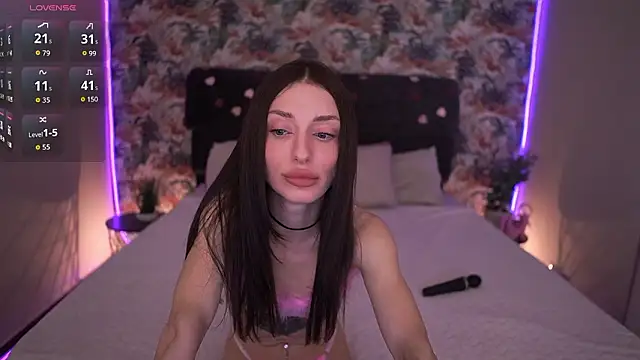 Snapshot of Alice_Arwen chatting on February 13, 2026, 7:41 am Alice Arwen online show from February 13, 2026, 7:41 am