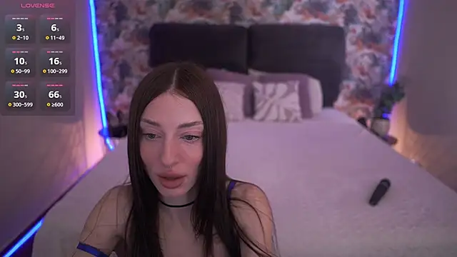 Snapshot of Alice_Arwen chatting on February 26, 2026, 8:14 am Alice Arwen online show from February 26, 2026, 8:14 am