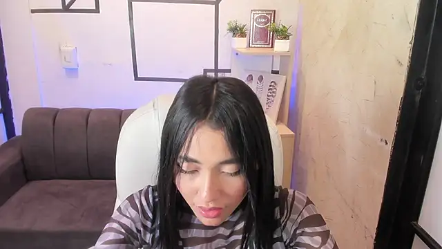 Snapshot of lilithTeen1_ chatting on March 12, 2025, 9:55 am lilithTeen1 online show from March 12, 2025, 9:55 am