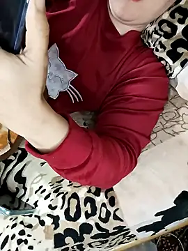 jijijoudia online show from January 17, 2025, 8:33 pm