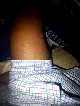 Snapshot of RovingAlcove chatting on March 11, 2026, 4:56 pm RovingAlcove online show from March 11, 2026, 4:56 pm