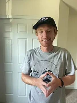 Snapshot of GingerKingSTL chatting on July 15, 2026, 2:57 pm GingerKingSTL online show from July 15, 2026, 2:57 pm