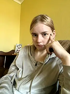 DaMa-1808 online show from September 26, 2025, 10:33 am