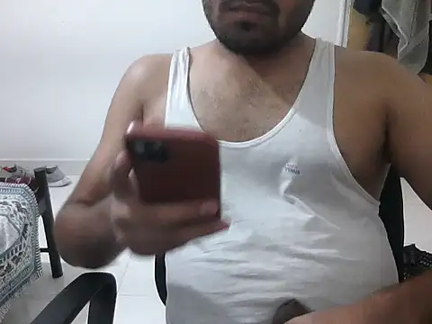 Snapshot of WildDick0007 chatting on December 29, 2024, 5:54 pm WildDick0007 online show from December 29, 2024, 5:54 pm