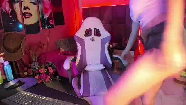 Snapshot of sweetyose chatting on February 14, 2026, 10:21 pm sweetyose online show from February 14, 2026, 10:21 pm