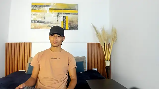 zander 2120 online show from October 8, 2025, 12:39 pm