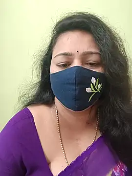 Snapshot of neelu-hoty chatting on April 19, 2026, 9:10 am neelu-hoty online show from April 19, 2026, 9:10 am