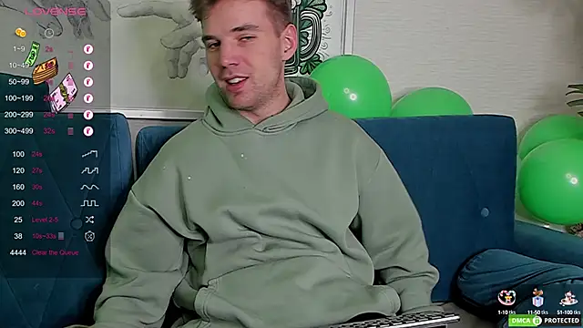 ArthurWhitee online show from March 17, 2025, 9:44 am
