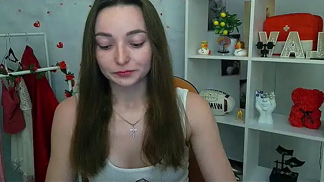 Snapshot of _Barbie_Kiss_ chatting on February 15, 2026, 3:33 pm Barbie Kiss online show from February 15, 2026, 3:33 pm