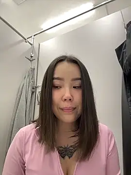 Asian Asami online show from March 28, 2026, 3:46 pm