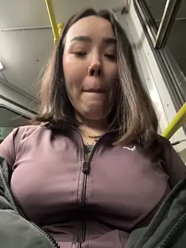 Asian Asami online show from October 16, 2025, 4:48 pm