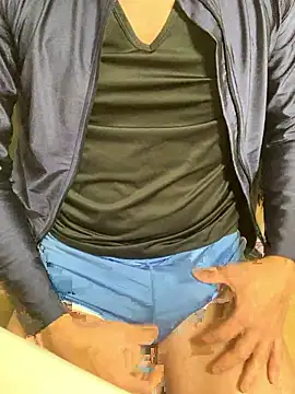 Snapshot of wowowa_3 chatting on November 23, 2025, 4:06 pm wowowa 3 online show from November 23, 2025, 4:06 pm