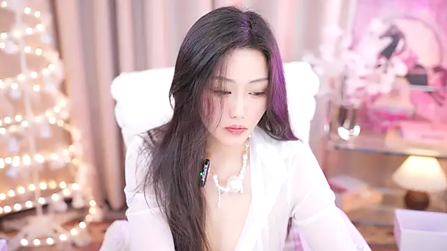Snapshot of YINGTao-168 chatting on February 27, 2025, 4:43 pm YINGTao-168 online show from February 27, 2025, 4:43 pm