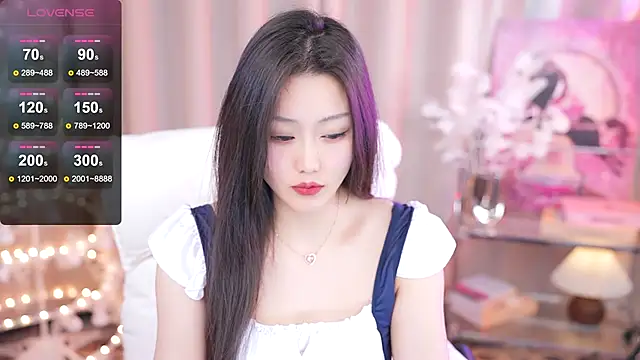 Snapshot of YINGTao-168 chatting on February 24, 2025, 2:37 pm YINGTao-168 online show from February 24, 2025, 2:37 pm