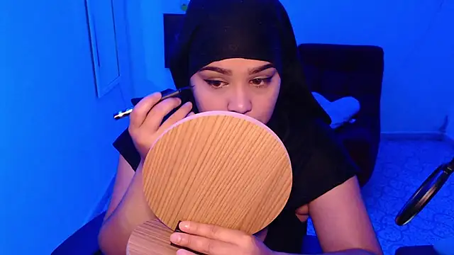 VenussTits97 online show from November 10, 2025, 4:45 pm