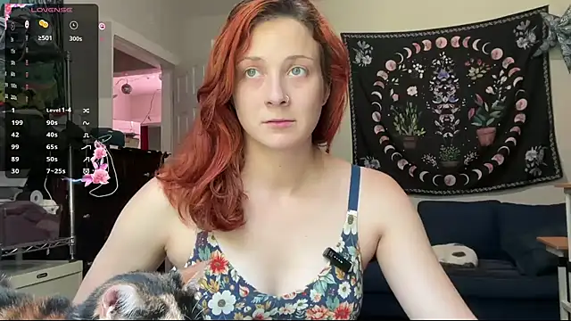 Aria Fields online show from May 20, 2026, 4:37 pm