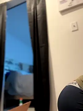 PeytonJohnn online show from November 11, 2025, 8:58 pm