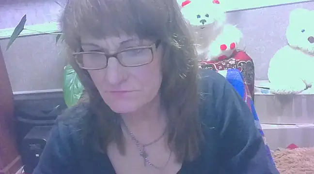 Manulyonok51 online show from December 15, 2024, 6:26 pm