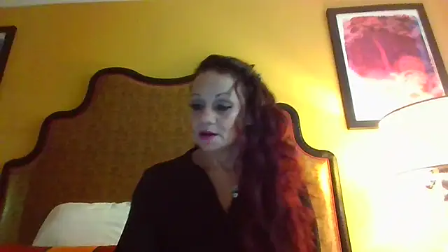 Snapshot of ALLURET4U chatting on December 23, 2024, 2:45 am ALLURET4U online show from December 23, 2024, 2:45 am
