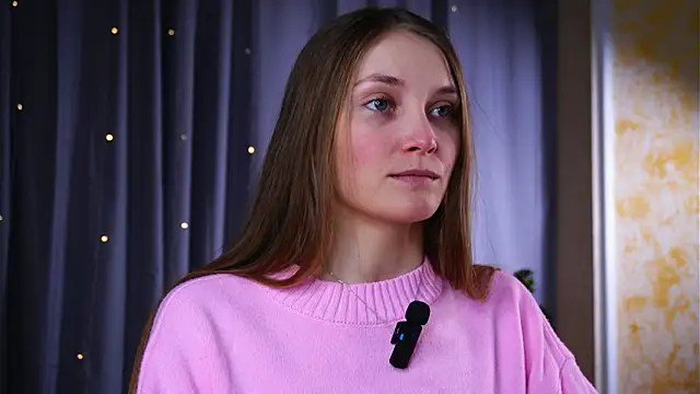 MonaEldon online show from March 29, 2026, 2:02 am