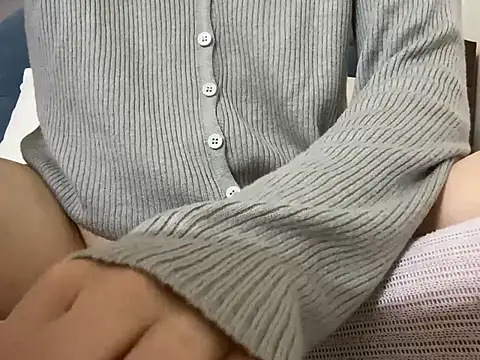 Snapshot of Sofiasbus chatting on March 15, 2025, 5:59 pm Sofiasbus online show from March 15, 2025, 5:59 pm