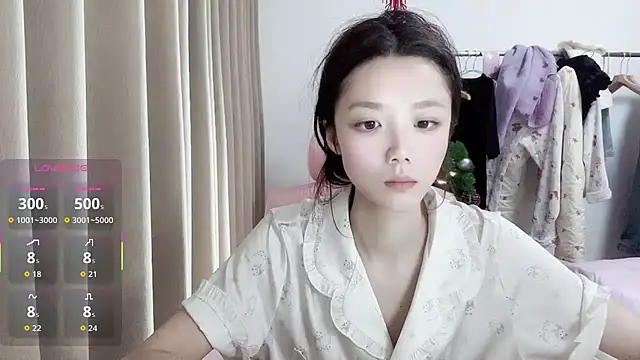 Puff-521 online show from May 24, 2026, 1:38 am