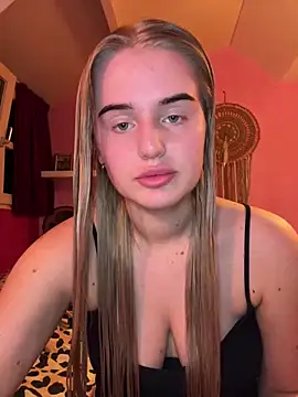 Snapshot of yourhornyslut chatting on March 19, 2025, 8:32 pm yourhornyslut online show from March 19, 2025, 8:32 pm